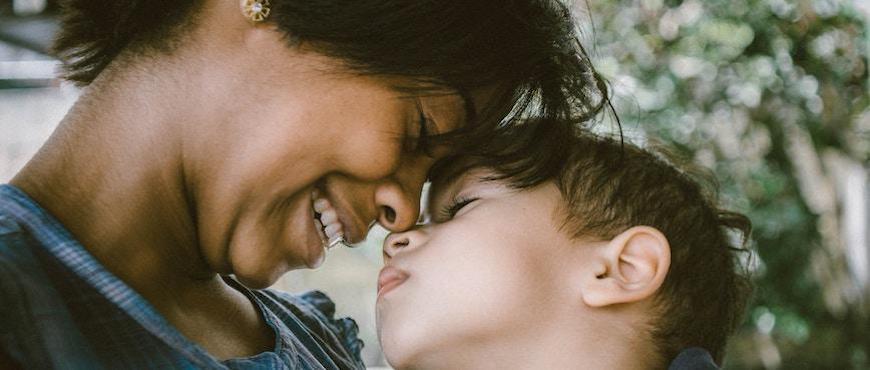 Nouveau regard sur les comportements inappropriés chez les enfants - Relation fils-mère - Éducation bienveillante - Martine Savaria - Coaching parental et individuel